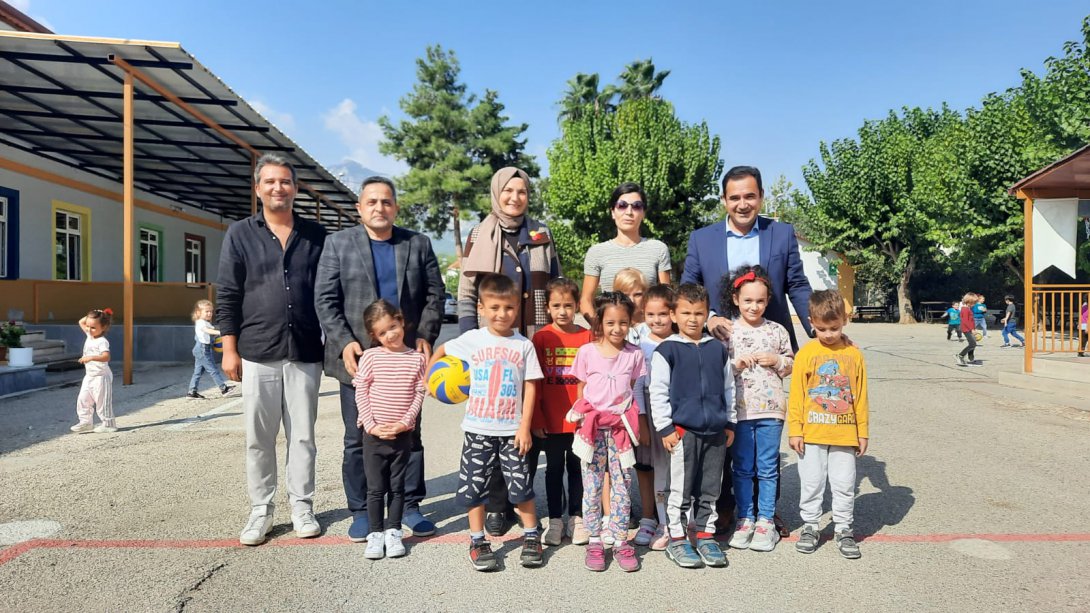 İlçe Milli Eğitim Müdürümüz Sn Semra BEKAR, Çamyuva Silkar İlkokulu'na Ziyarette Bulundu.