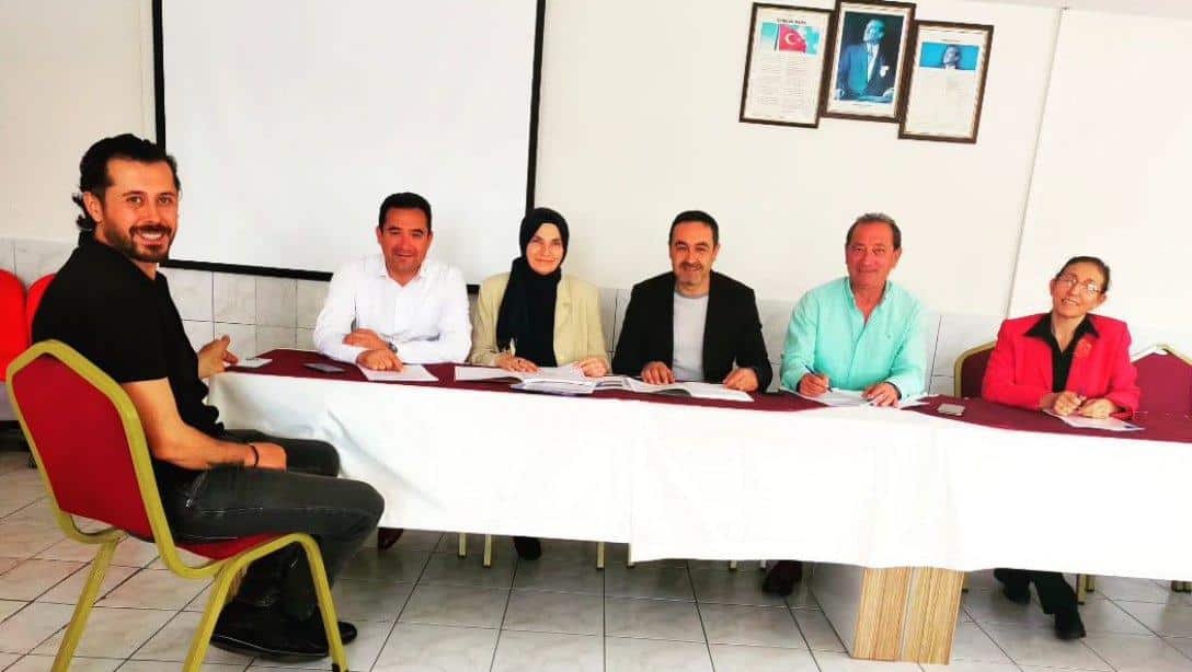 İlçemiz Okullarının Okul Aile Birliği Hesaplarının Denetimi Yapıldı.